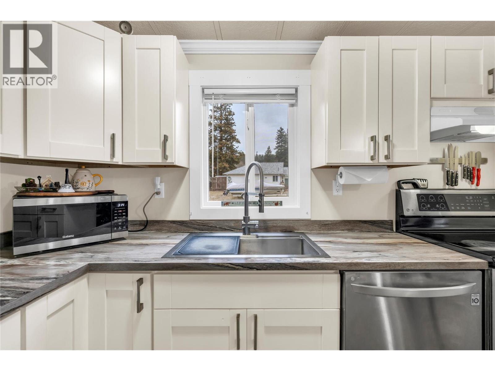 74 Fish Lake Road - 15