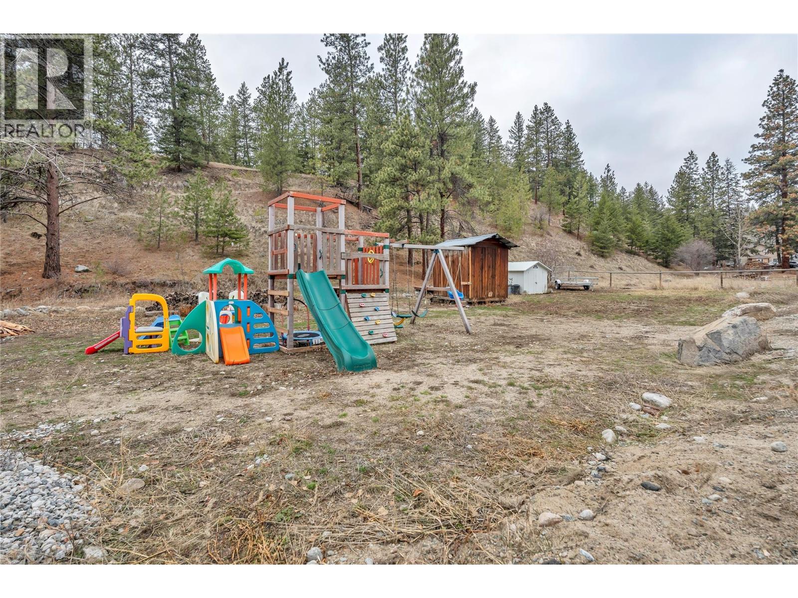 74 Fish Lake Road, Summerland