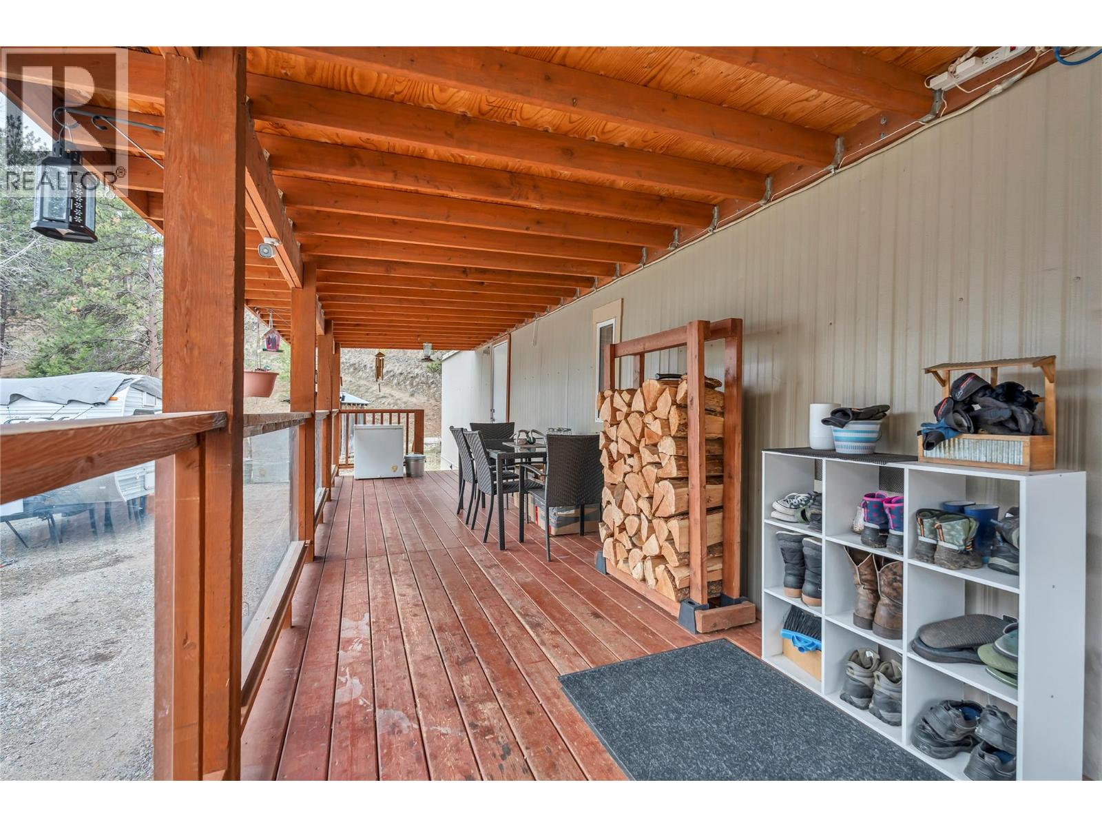 74 Fish Lake Road, Summerland