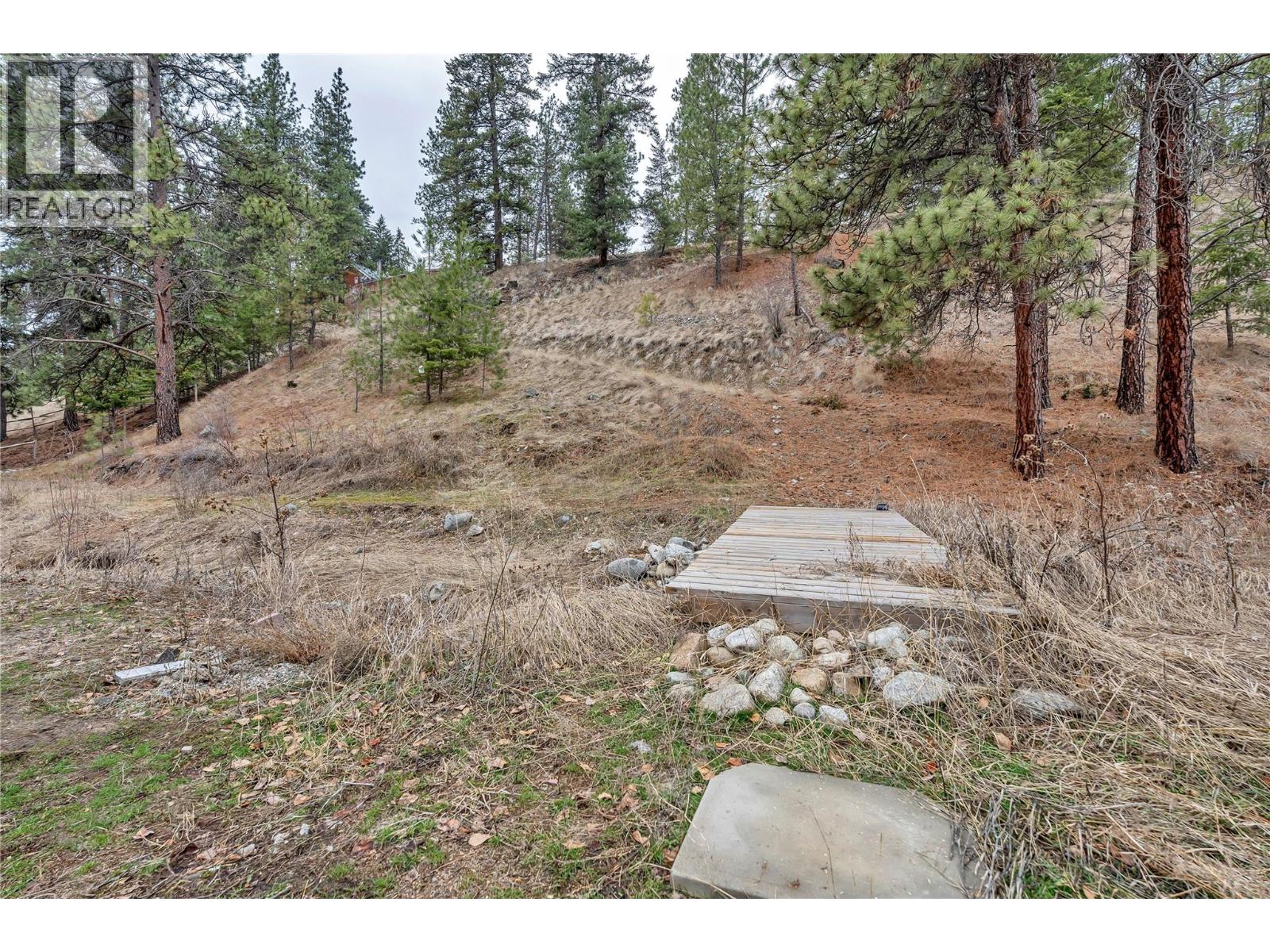 74 Fish Lake Road, Summerland