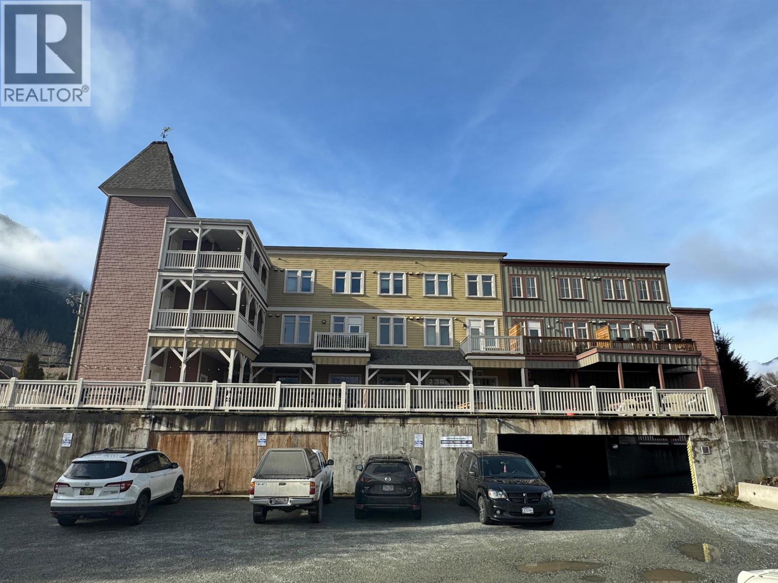 302 7330 ARBUTUS STREET, Pemberton