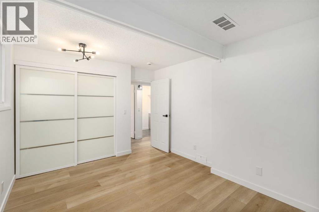 Single Family House Bi-level for Sale in  A Arlington Bay SE Acadia Calgary 