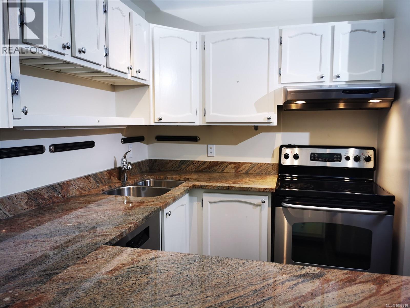 407 10016 Third Street, Sidney