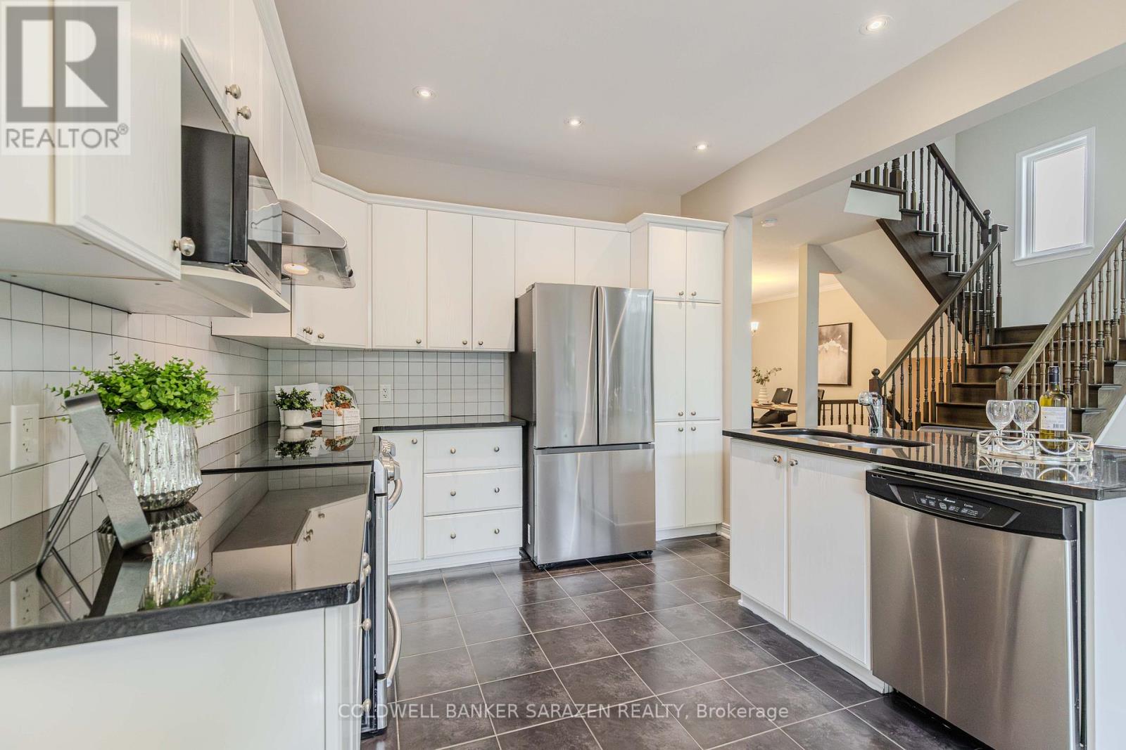 167 KEYROCK DRIVE - 15