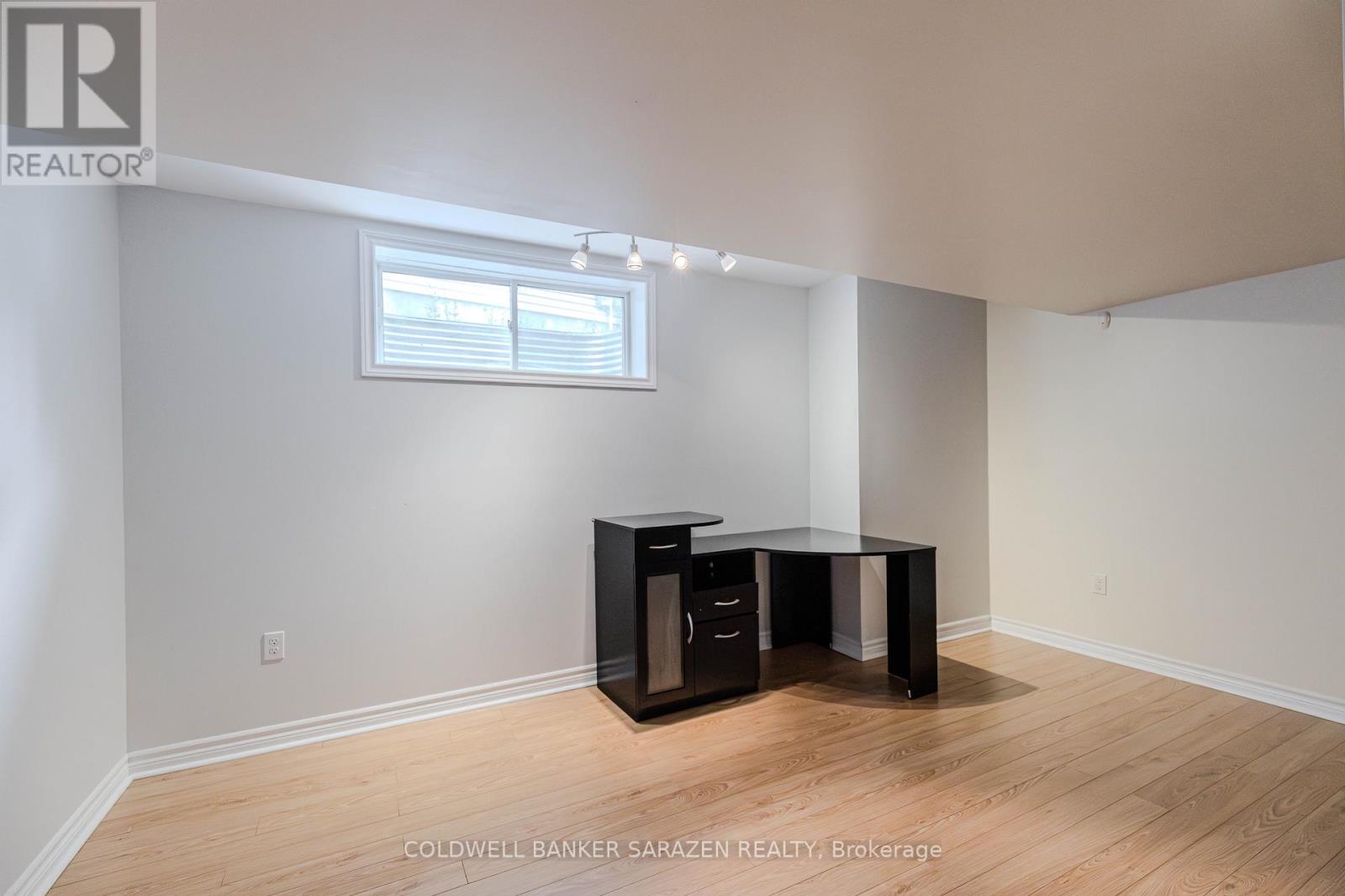 167 KEYROCK DRIVE - 38