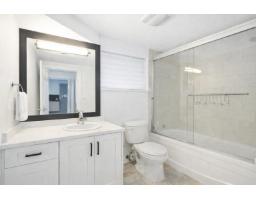 8521 168 Street, Surrey, BC V4N5A6 Photo 17