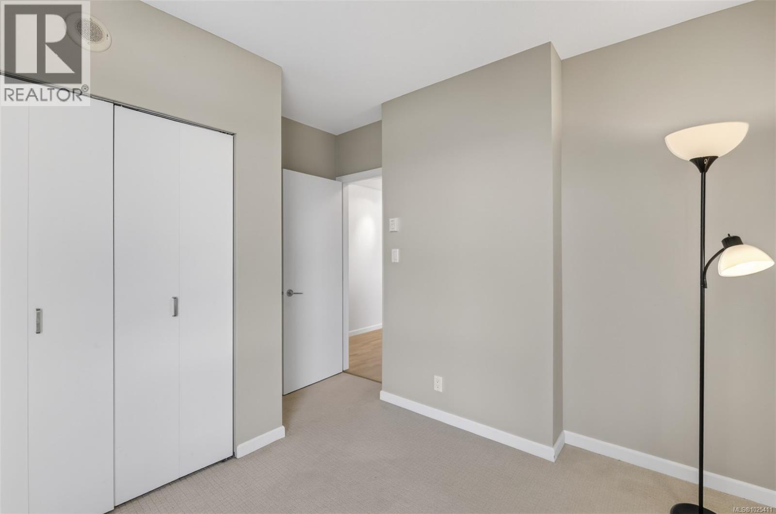 905 160 Wilson Street, Victoria