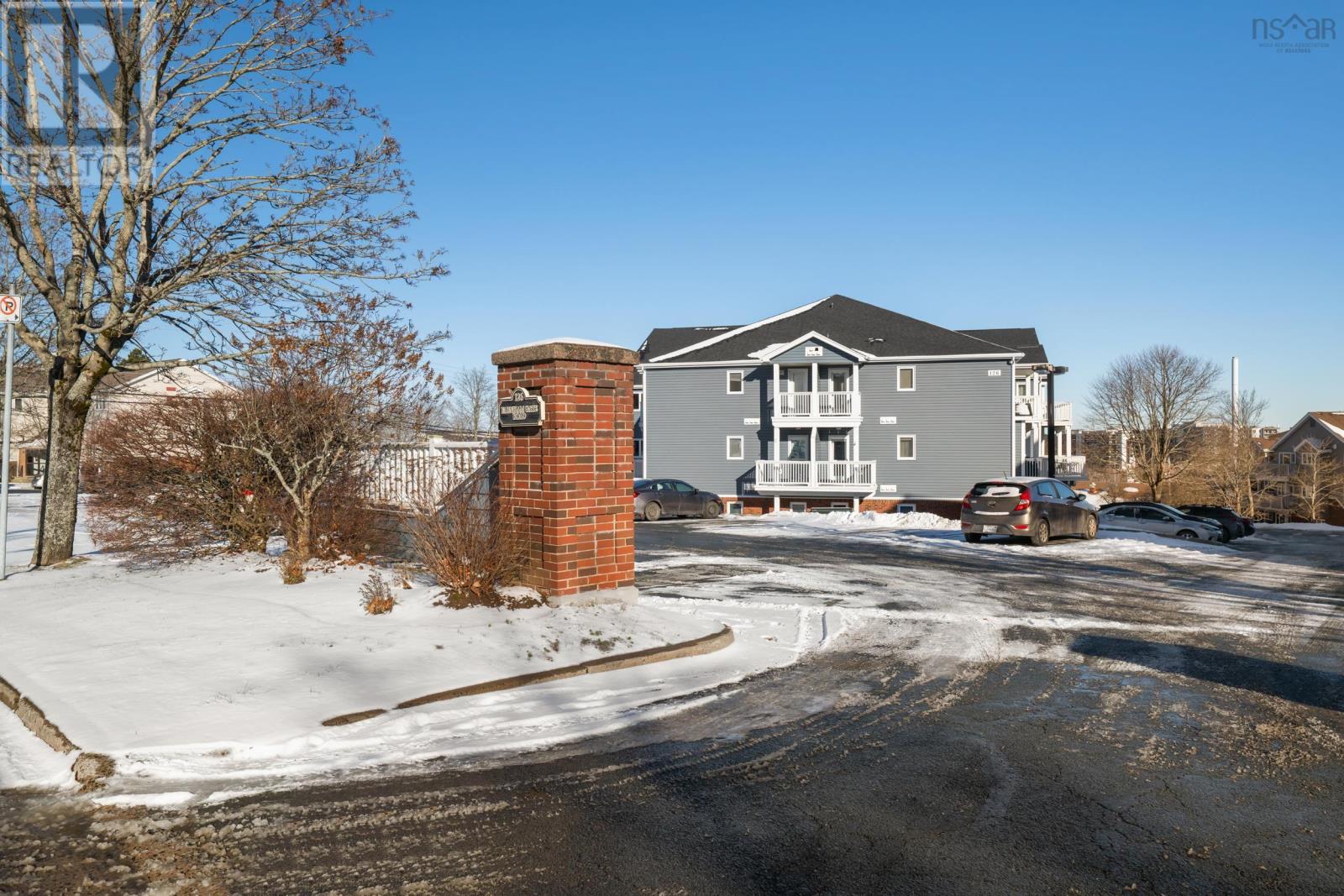 Property photo of 106 126 Farnham Gate Road