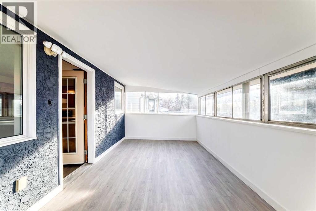 Single Family House for Sale in  Edgepark Way NW Edgemont Calgary 