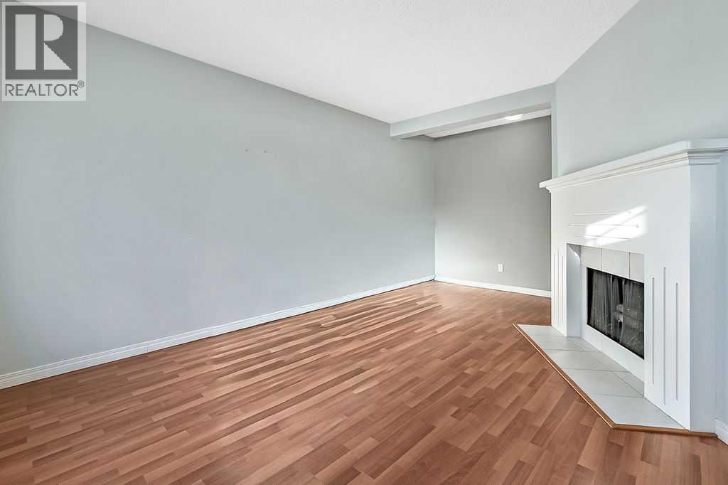 Single Family House for Sale in   Bracewood Drive SW Braeside Calgary 