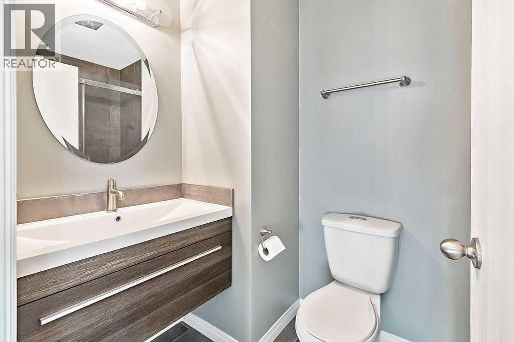 Single Family House for Sale in   Bracewood Drive SW Braeside Calgary 