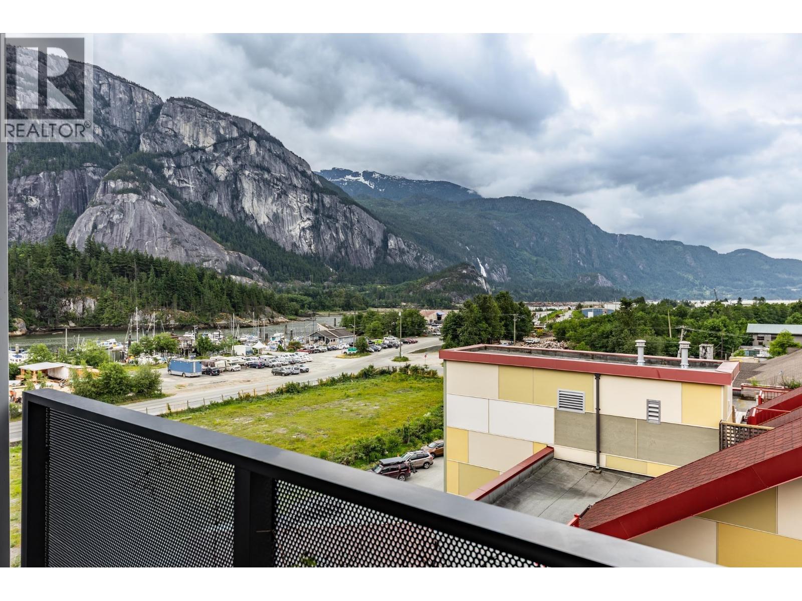 602 37881 CLEVELAND AVENUE, Squamish