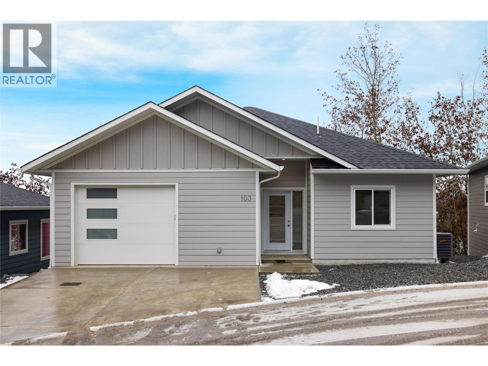 806 Cliff Avenue Unit# 103, Enderby