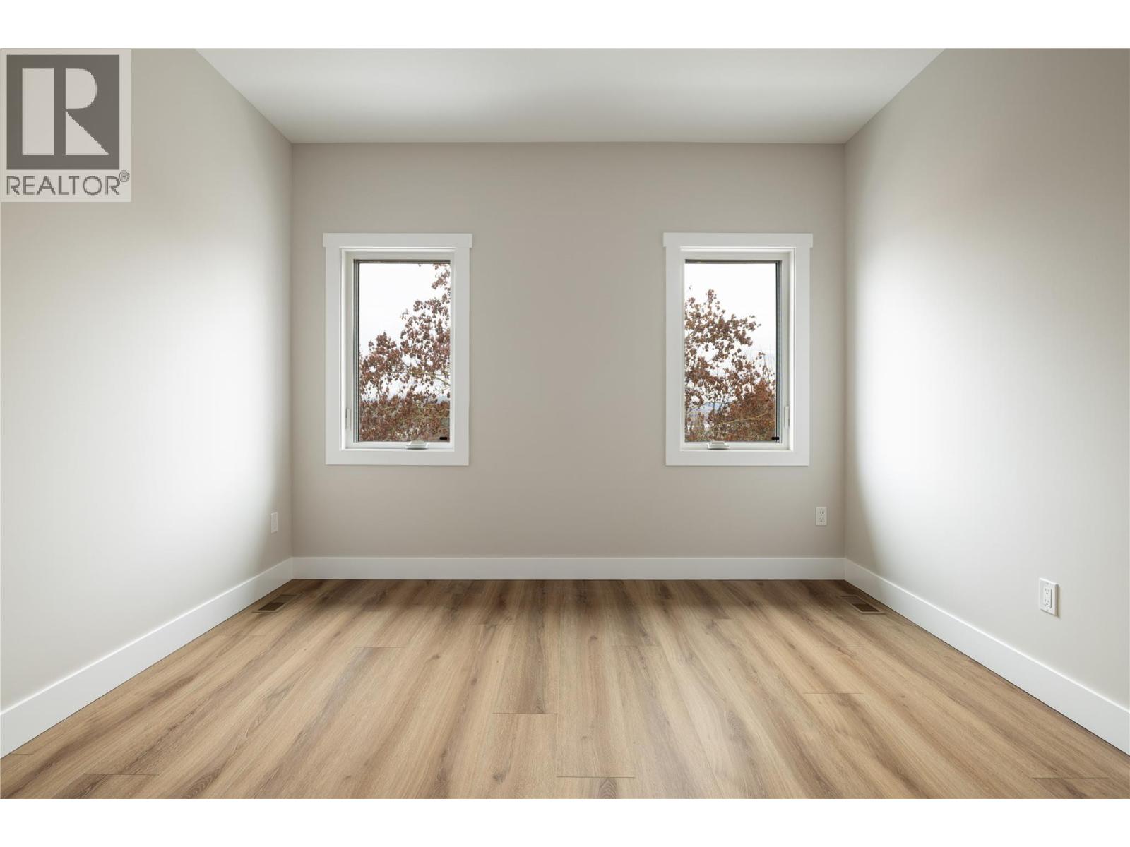 806 Cliff Avenue Unit# 103, Enderby