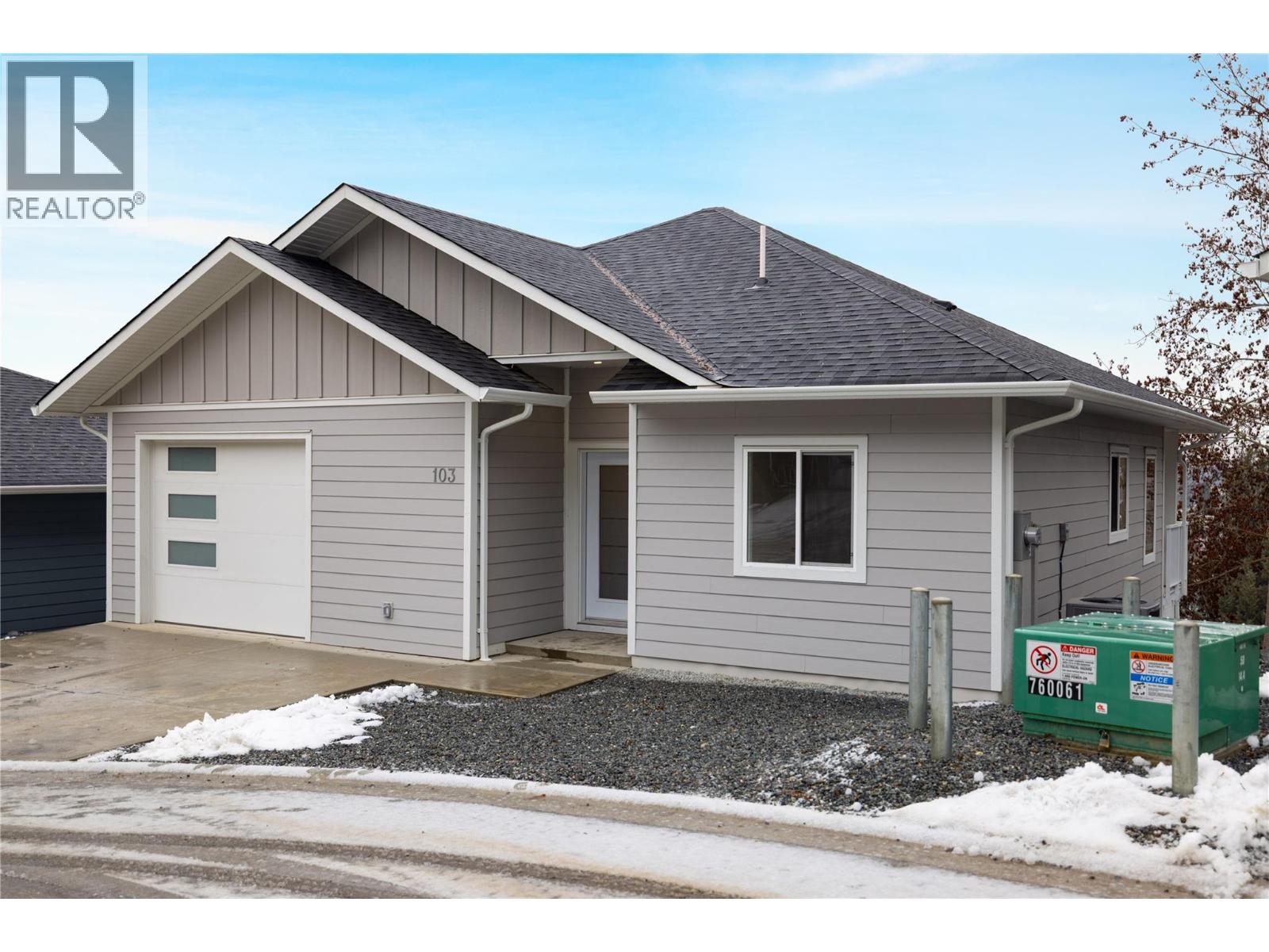 806 Cliff Avenue Unit# 103, Enderby