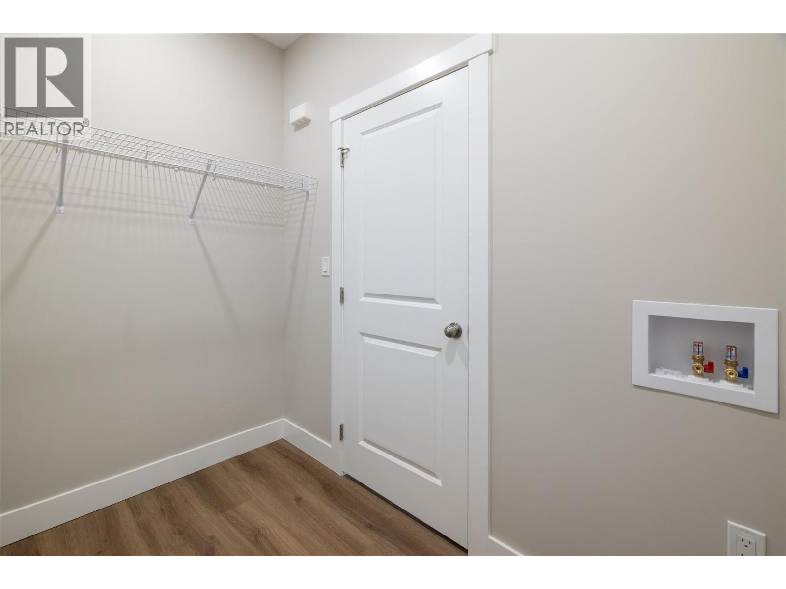 806 Cliff Avenue Unit# 103, Enderby