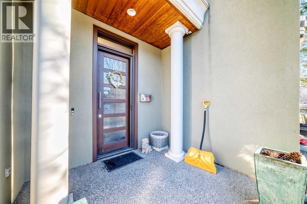 Single Family House for Sale in  A Street SW Richmond Calgary 