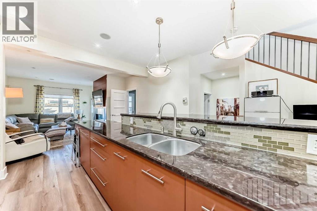 Single Family House for Sale in  A Street SW Richmond Calgary 