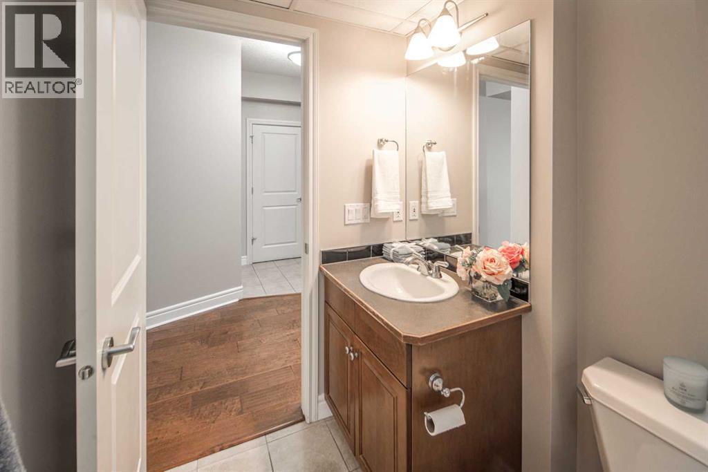 Single Family House for Sale in    Avenue SW Downtown Commercial Core Calgary 