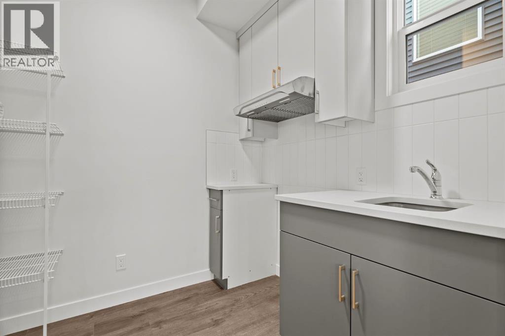 
          2220 Lancaster Heights Southeast
            <br/>
            <span>Airdrie</span>
            , 
            <span>AB</span>
             <span>T4A3R1</span>
         - Photo 11