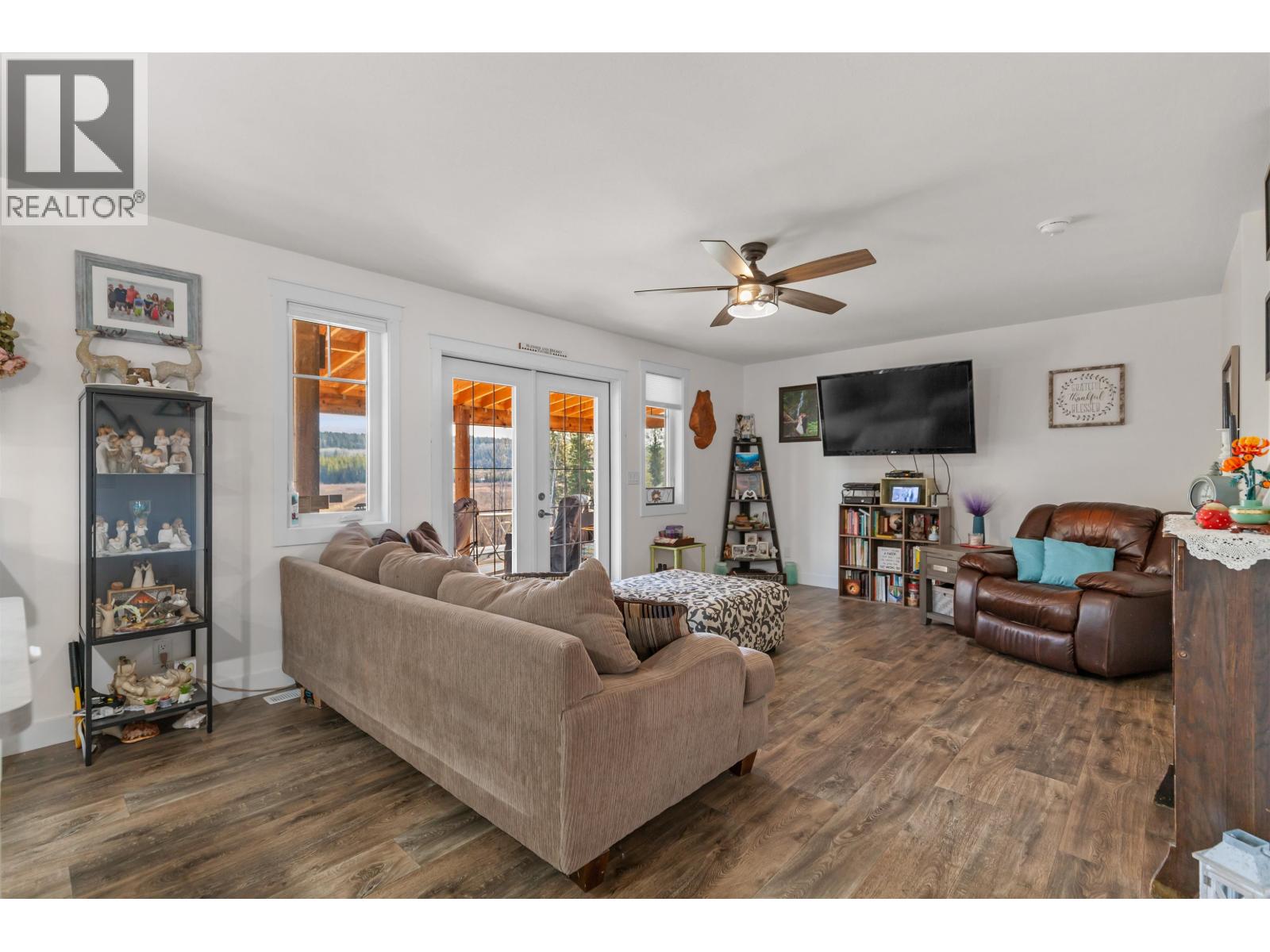 18710 HUGHES ROAD - 23