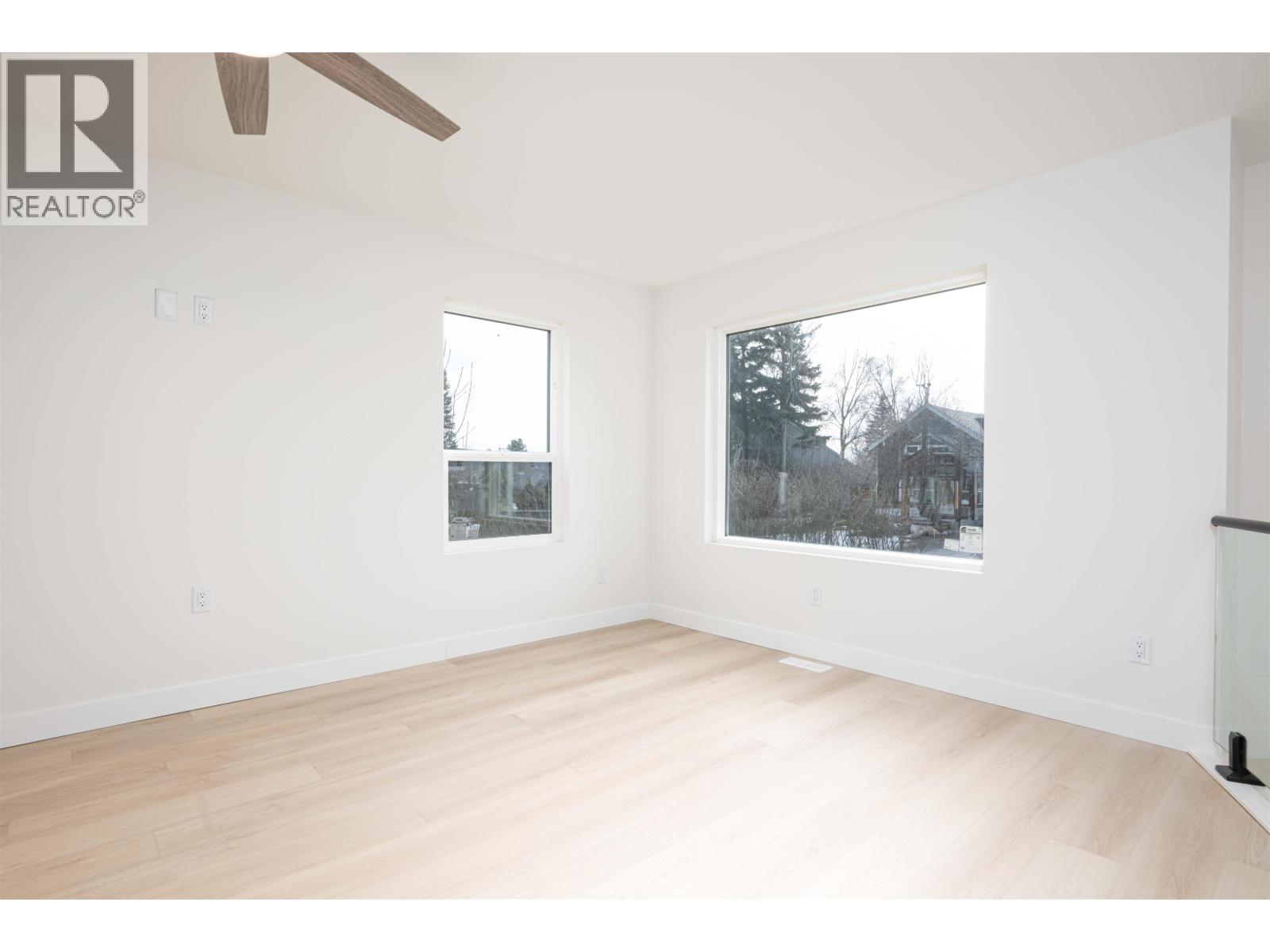 1980 12TH AVENUE - 4