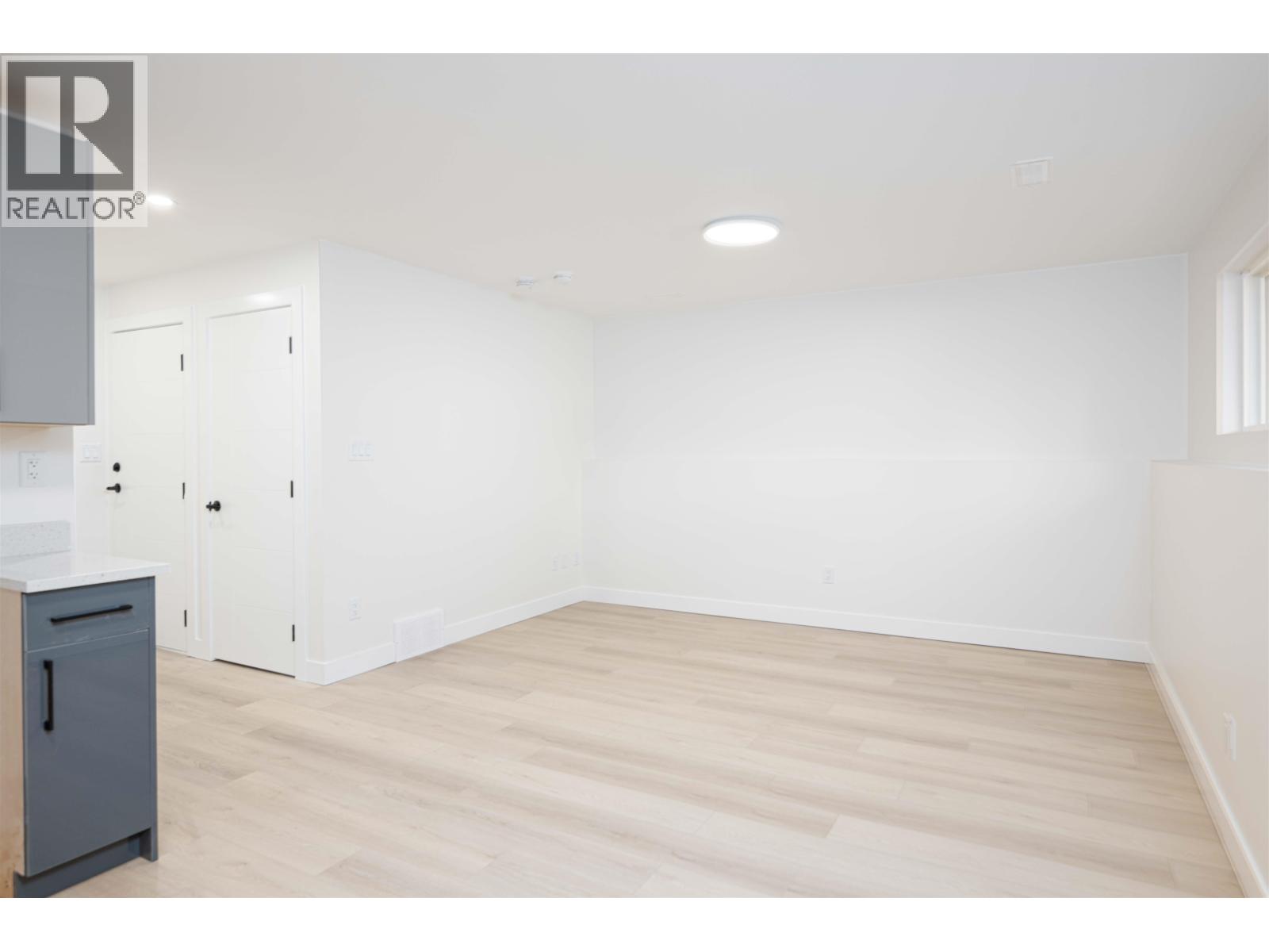 1980 12TH AVENUE - 29