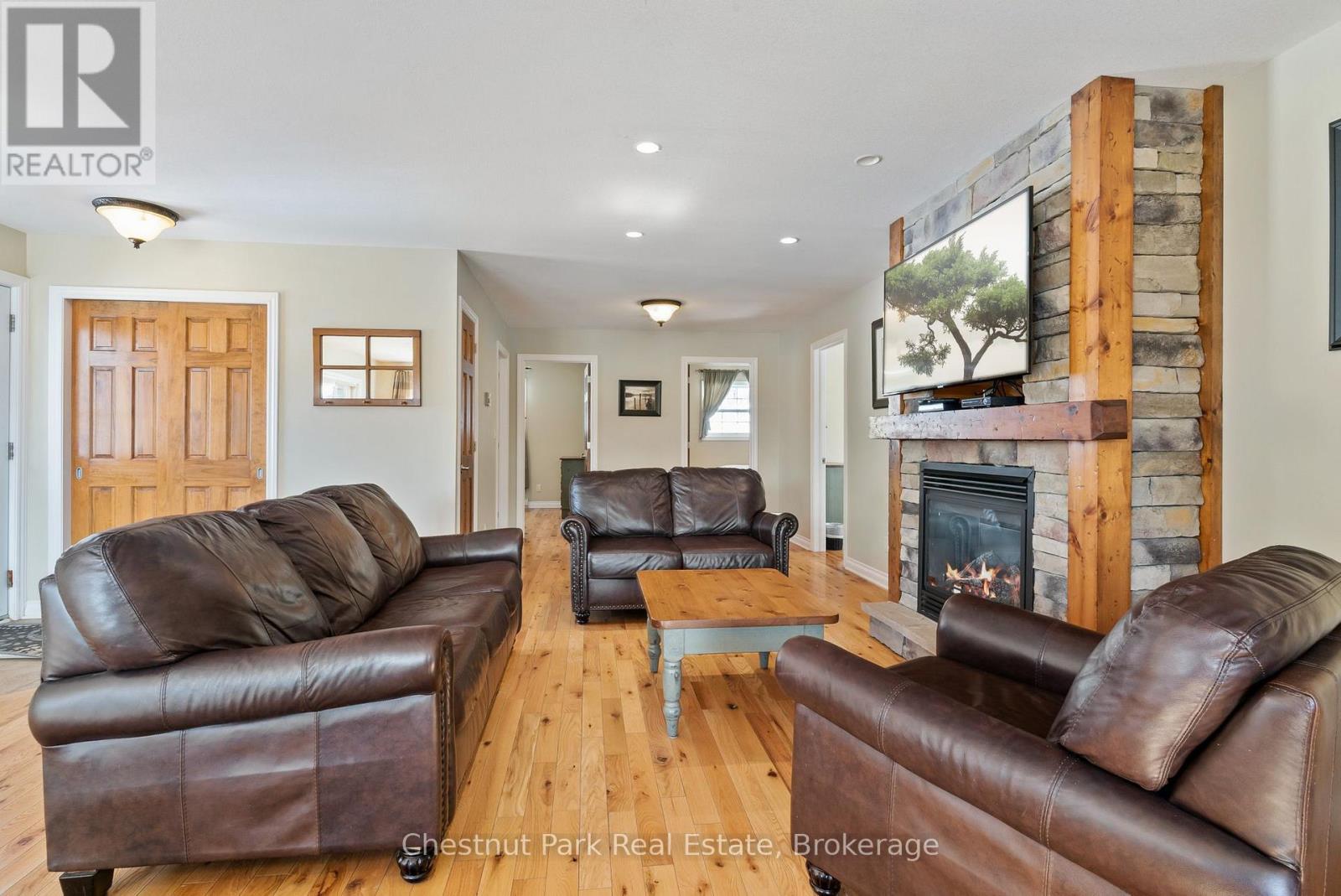 #112-8 1052 RAT BAY ROAD - 12