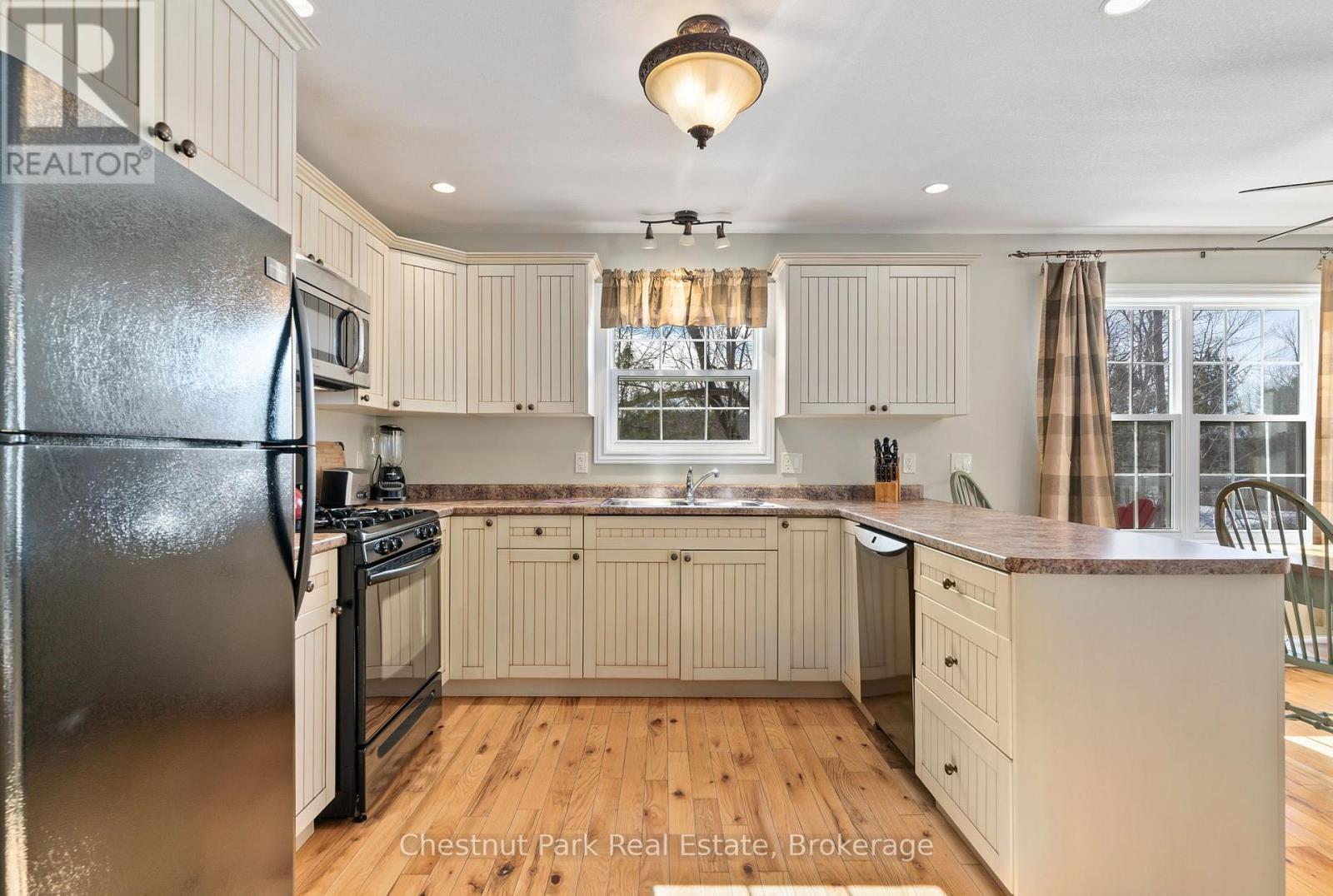 #112-8 1052 RAT BAY ROAD - 16