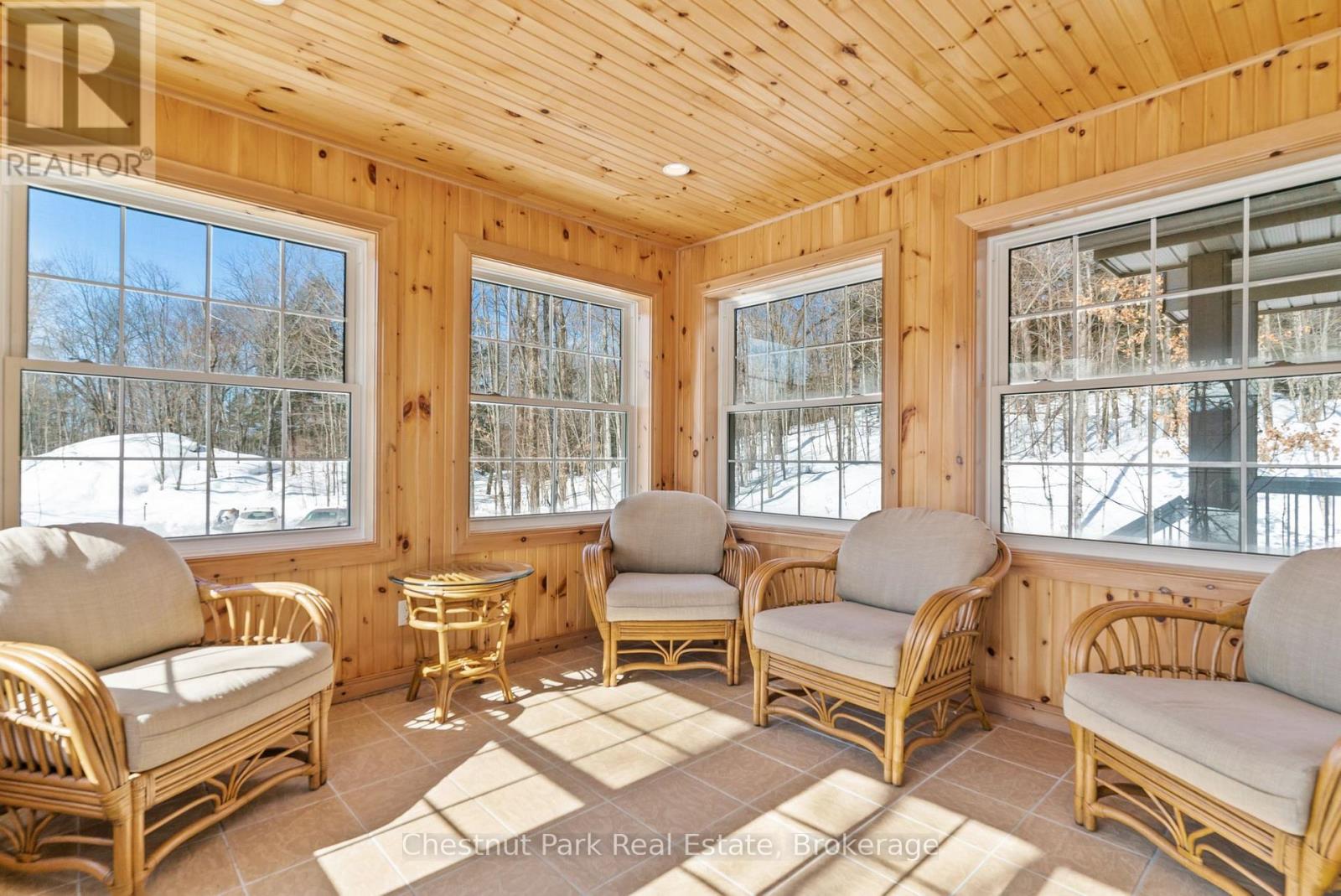 #112-8 1052 RAT BAY ROAD - 31