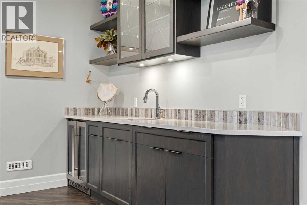 
          30 Dunes Drive
            <br/>
            <span>Desert Blume</span>
            , 
            <span>AB</span>
             <span>T1B0R8</span>
         - Photo 44