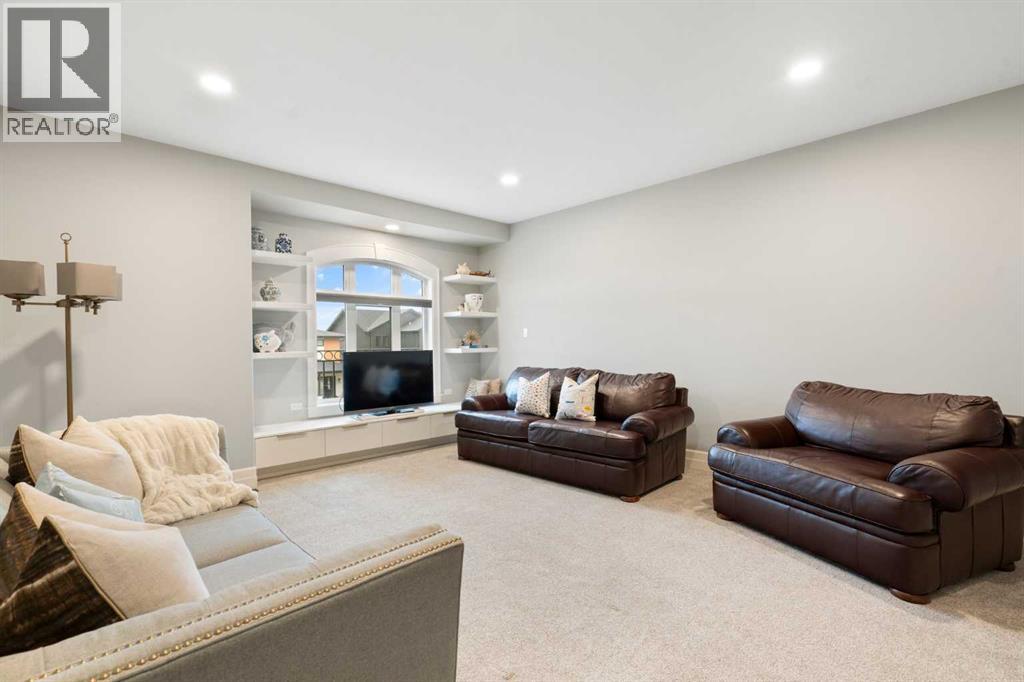 
          30 Dunes Drive
            <br/>
            <span>Desert Blume</span>
            , 
            <span>AB</span>
             <span>T1B0R8</span>
         - Photo 36