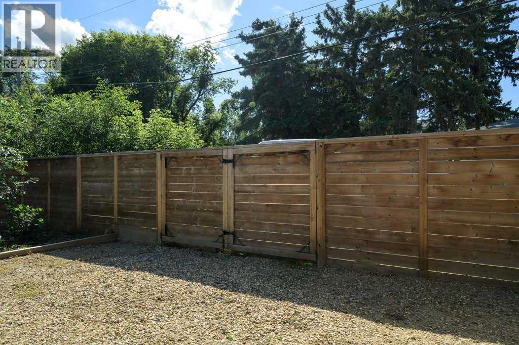 5238 52 Street, Lacombe