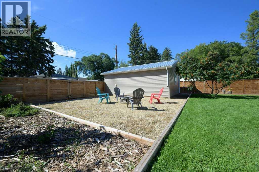 5238 52 Street, Lacombe