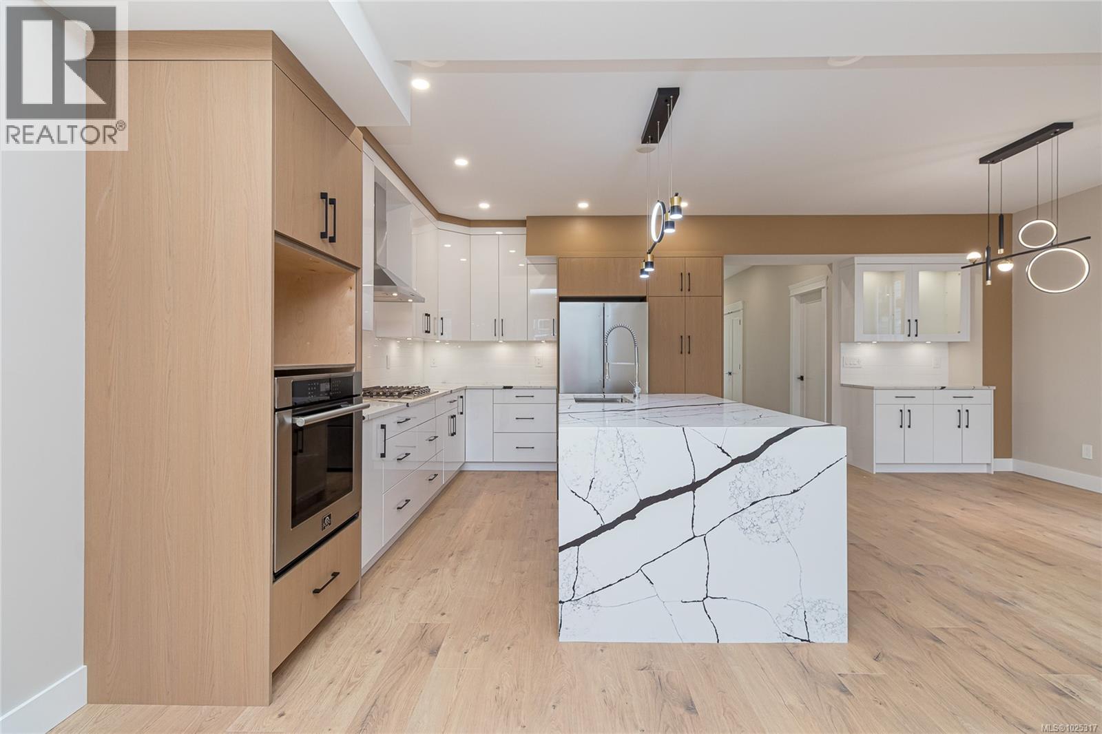 1383 Sandstone Lane, Langford