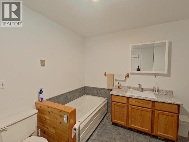 4002 HIGHWAY 101 - 12