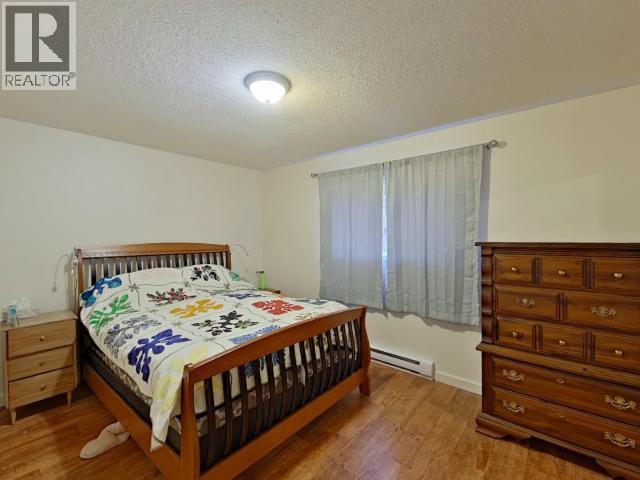 4002 HIGHWAY 101 - 15