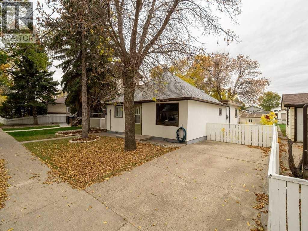 
          1026 7 Street North
            <br/>
            <span>Lethbridge</span>
            , 
            <span>AB</span>
             <span>T1H1Y9</span>
        