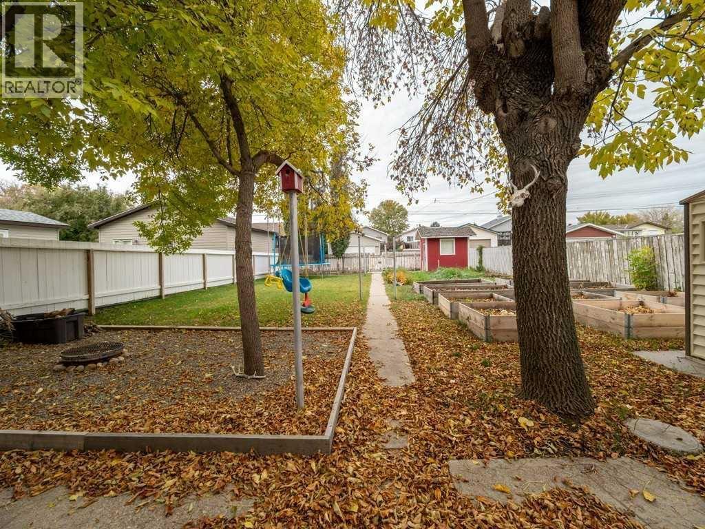 
          1026 7 Street North
            <br/>
            <span>Lethbridge</span>
            , 
            <span>AB</span>
             <span>T1H1Y9</span>
         - Photo 24