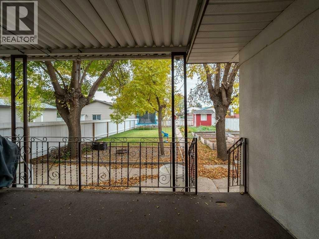 
          1026 7 Street North
            <br/>
            <span>Lethbridge</span>
            , 
            <span>AB</span>
             <span>T1H1Y9</span>
         - Photo 22