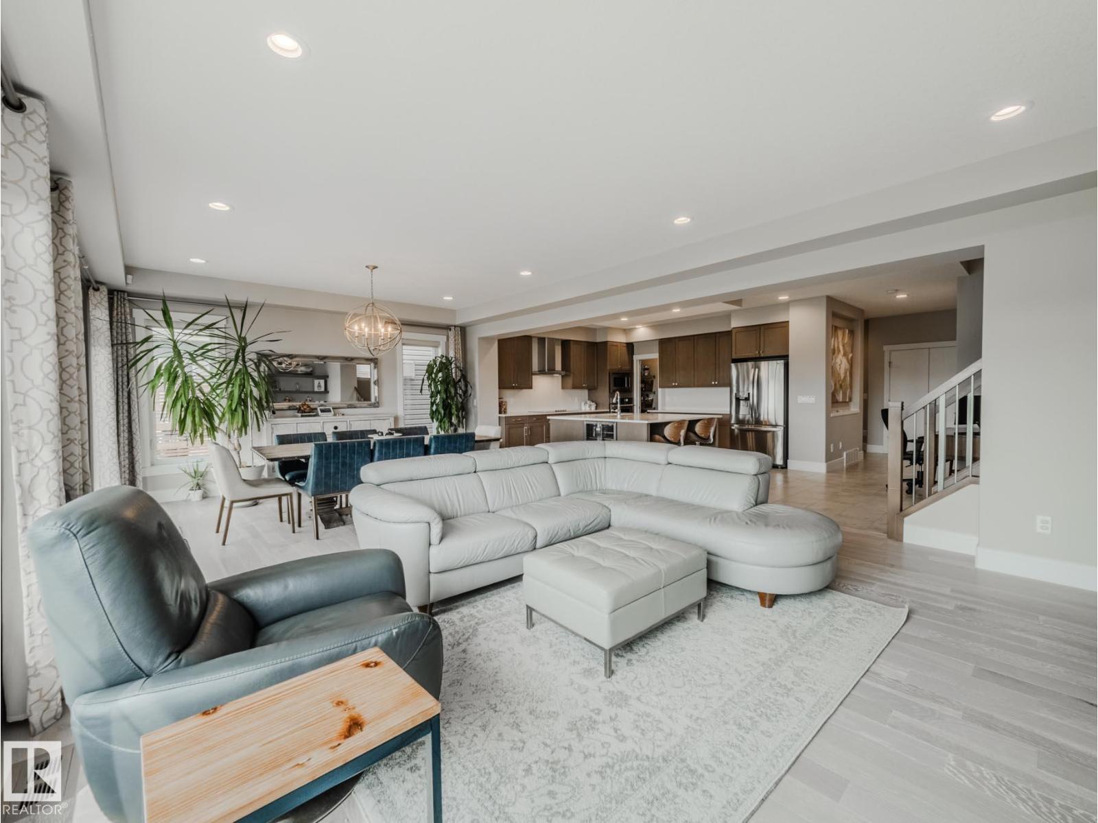 9756 222 ST NW - 20