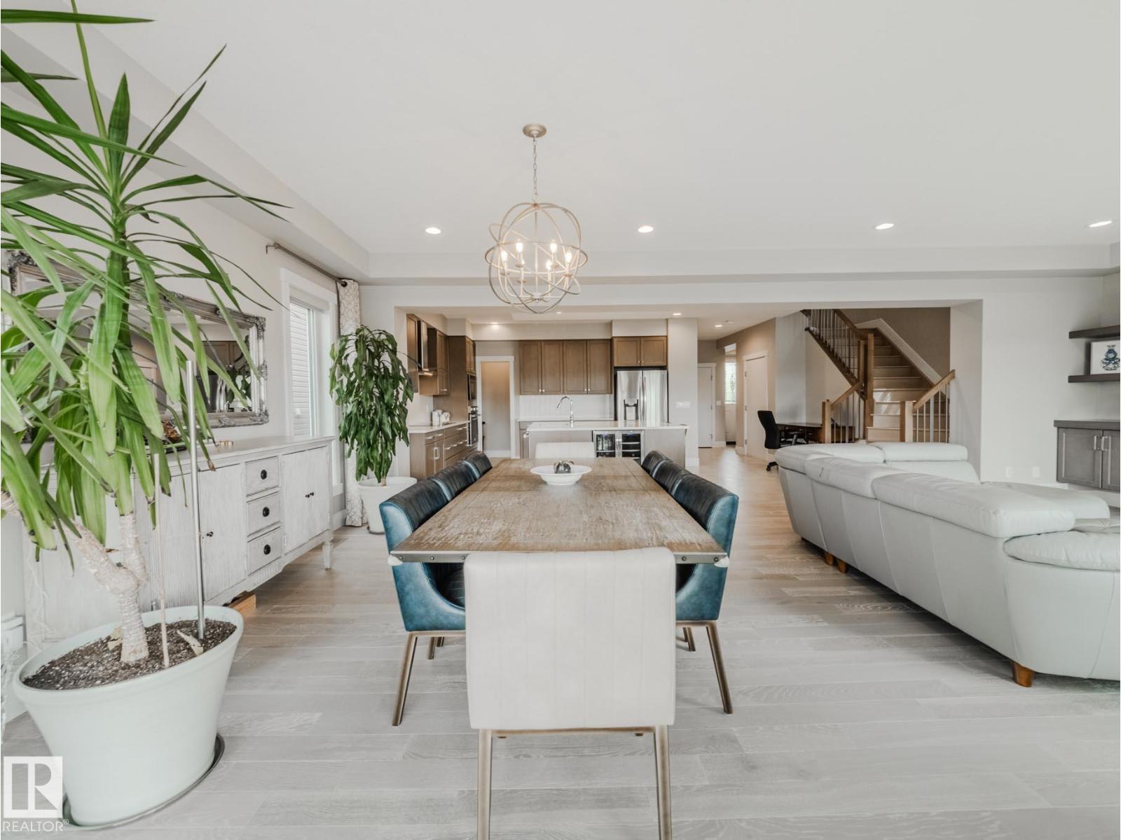 9756 222 ST NW - 23