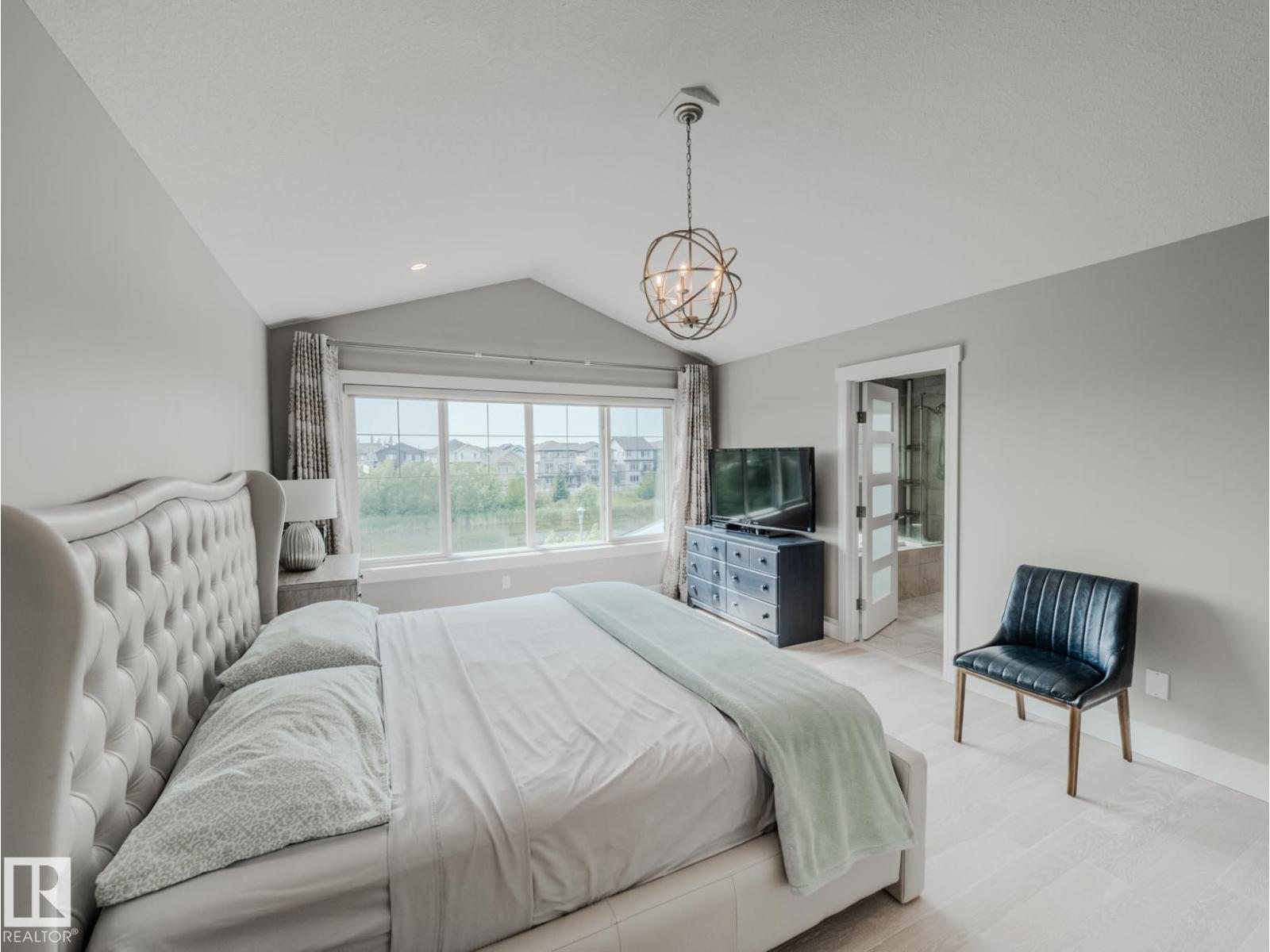9756 222 ST NW - 36