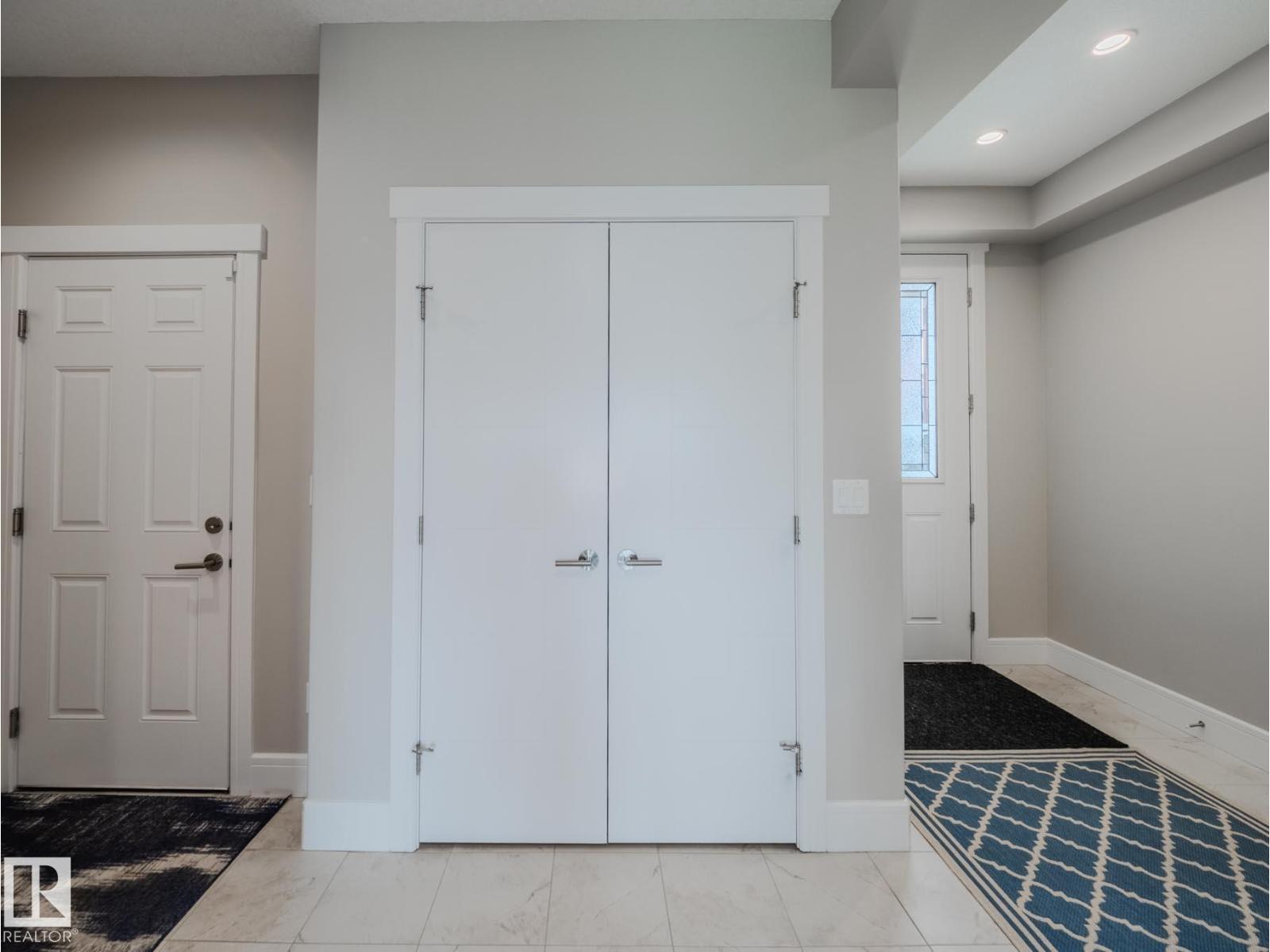 9756 222 ST NW - 4