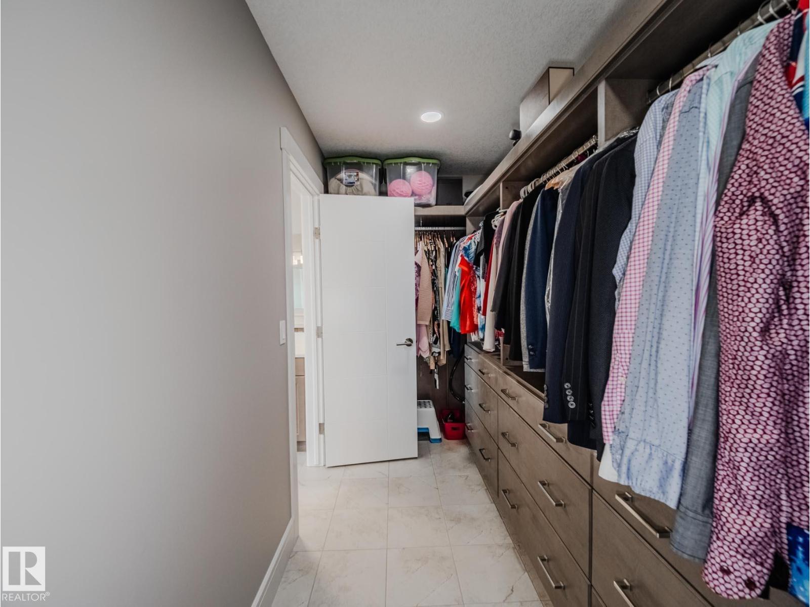 9756 222 ST NW - 47