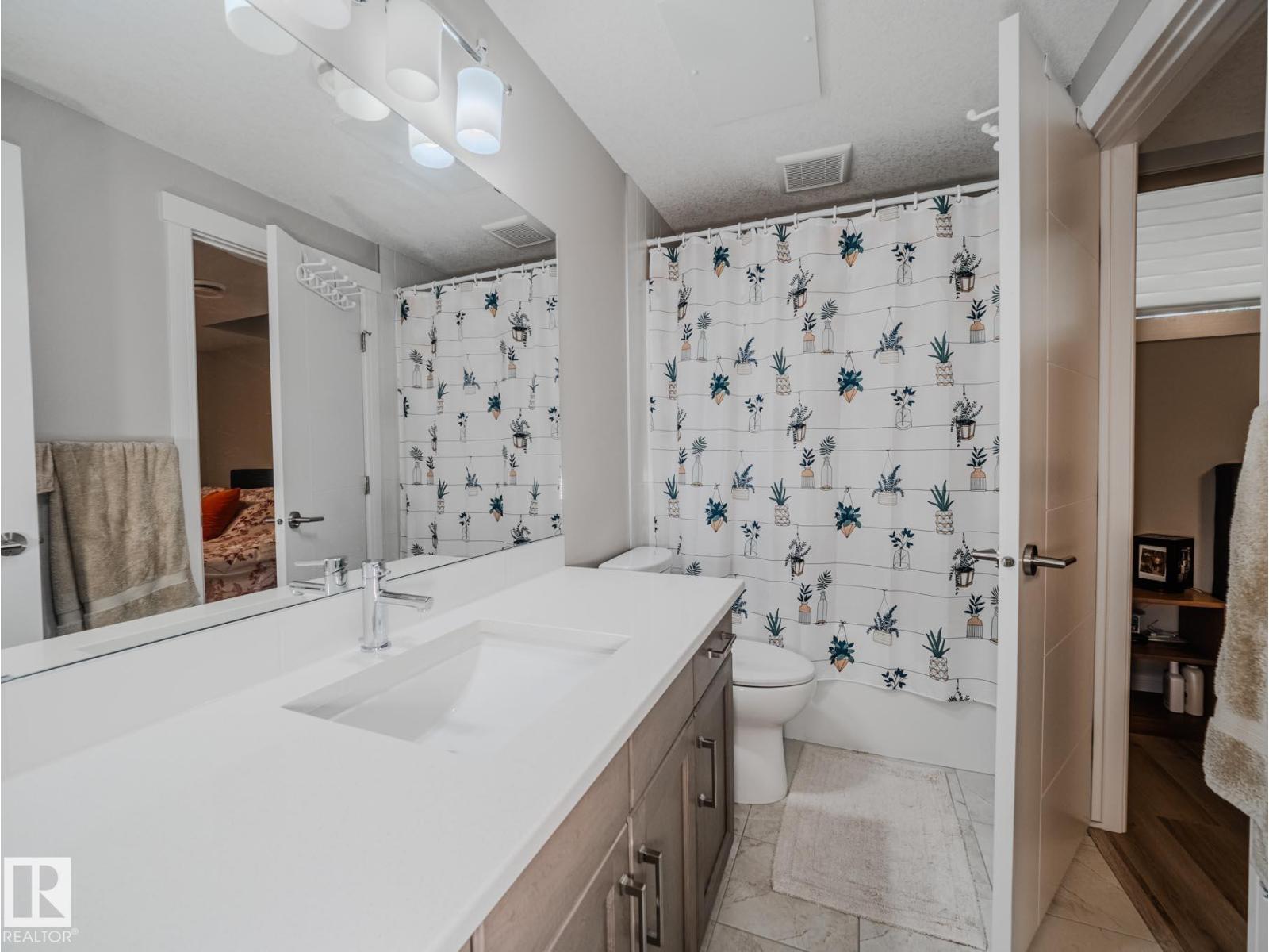 9756 222 ST NW - 58