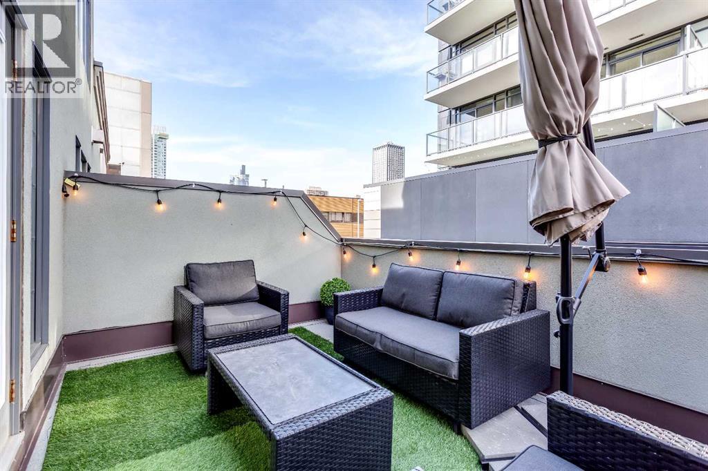 Single Family House Multi-level for Sale in    Avenue SW Beltline Calgary 