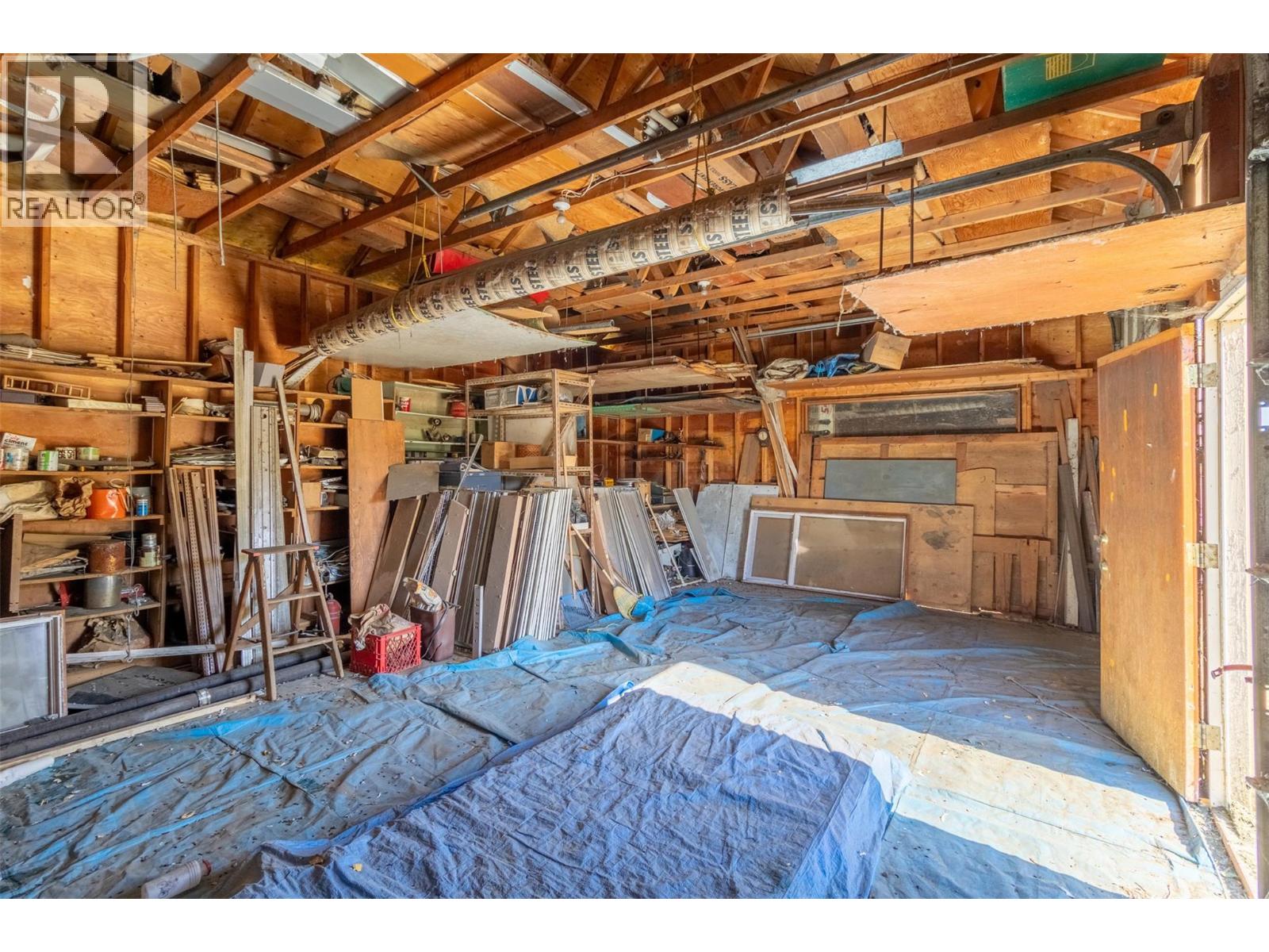  2042 Westsyde Road, Kamloops