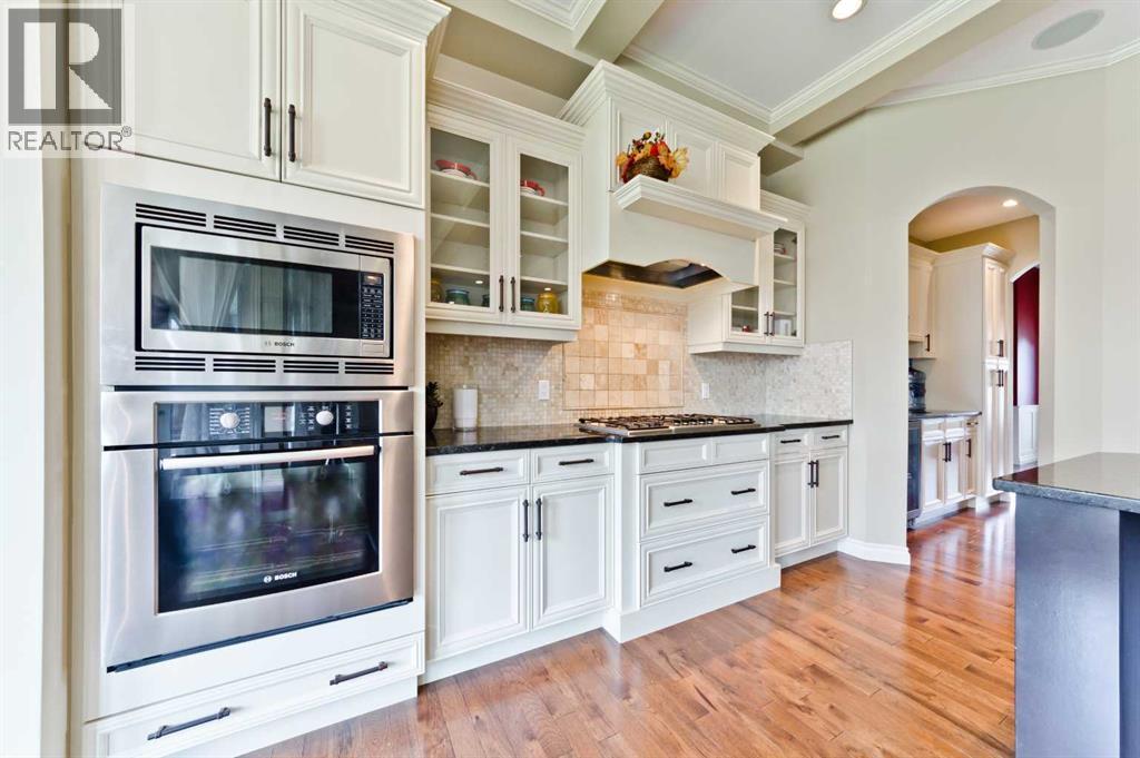 Single Family House for Sale in  ELMONT Rise SW Springbank Hill Calgary 