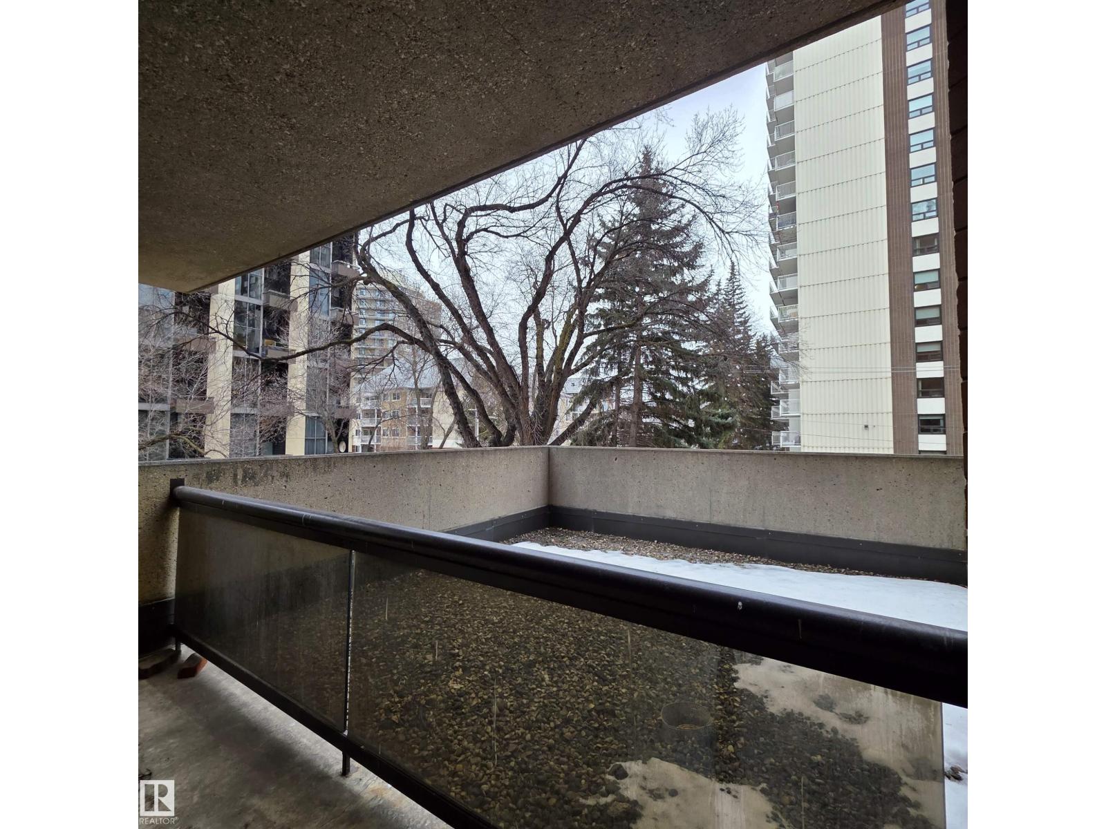 #2C 10050 118 ST NW - 45